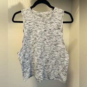 Lululemon cardio top